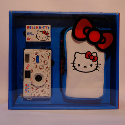 Retrospekt Hello Kitty 35mm Camera, Bag and Film Gift Box