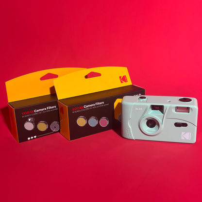 Kodak Reusable Camera + Lens Filter Bundle (Mint Green)